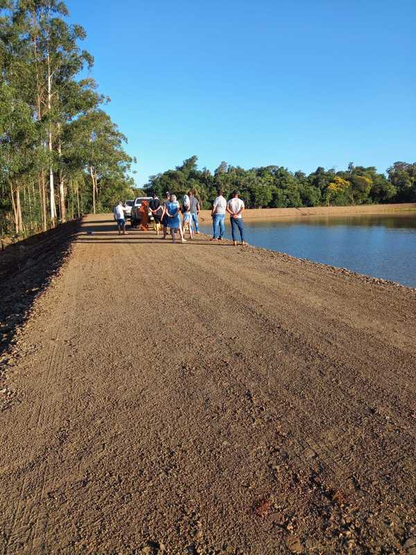 Joven muere ahogado en estanque para cría de peces
