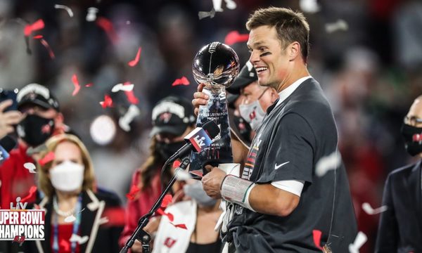 Tom Brady guía a los Buccaneers a su segundo campeonato