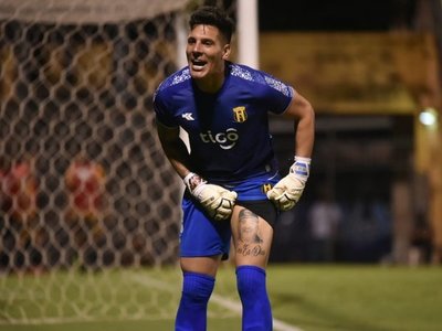 El paraguayo que le enseñó a patear penales a Gaspar Servio