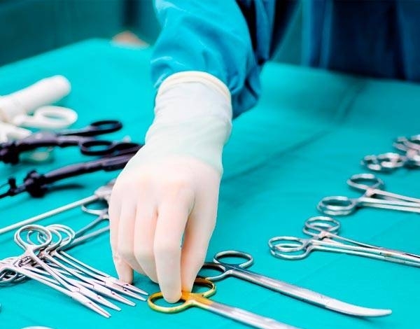 HOY / Justicia archiva denuncia contra médico cirujano acusado de lesión grave