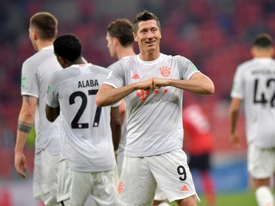 Bayern cumple con el trámite y jugará la final contra Tigres