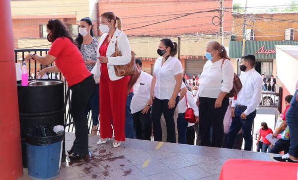 Precandidaturas: Presentaron más de 1460 expedientes en la ANR - Periodísticamente - ABC Color