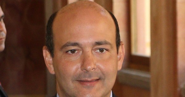 La Nación / Salida del ministro del Mitic pone en jaque a los cuestionados leales