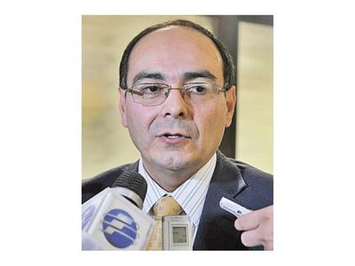 Rivas se acredita en Chile como embajador