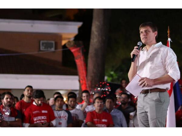 Presidente nombra a Brunetti en Mitic y despeja camino a elegido