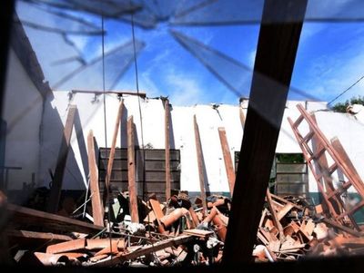 Se suma otra escuela sin clases presenciales tras sufrir derrumbe