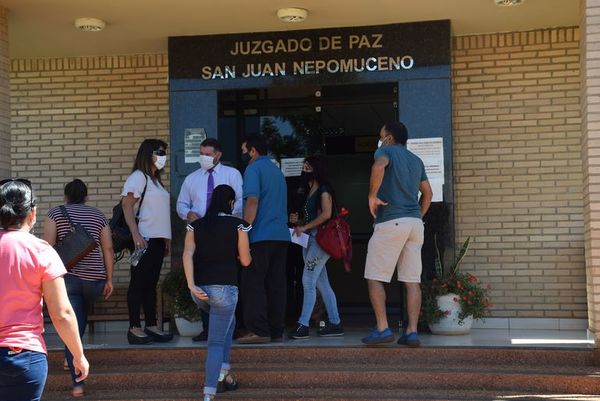 Uniformado engañó a jueza para no acudir a audiencia por violencia doméstica - Nacionales - ABC Color
