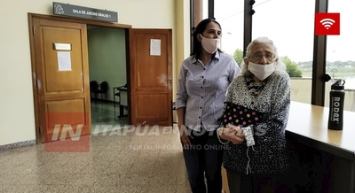 ABUELITA VENCE A TROCHE EN JUICIO ORAL