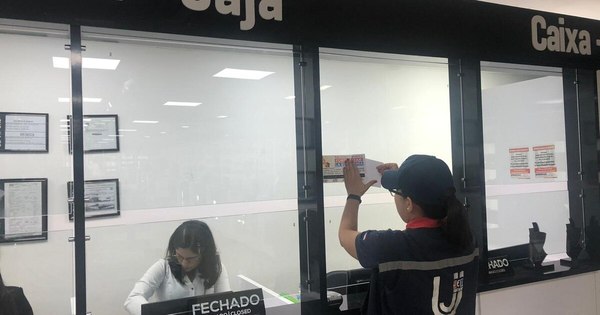 La Nación / Tributación efectúa controles en comercios ubicados en Alto Paraná