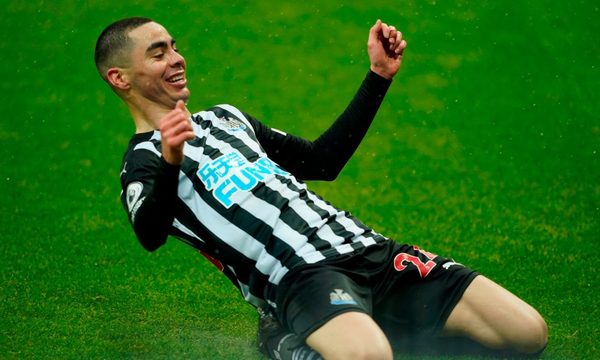 Premier League: Incluyen a Miguel Almirón en el onceno de la fecha