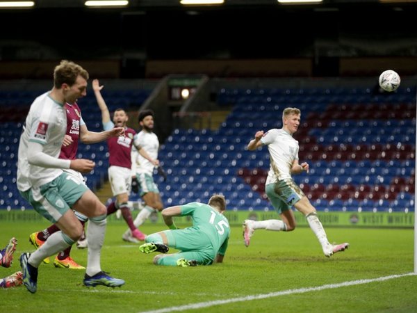 Bournemouth de Woodgate elimina al Burnley