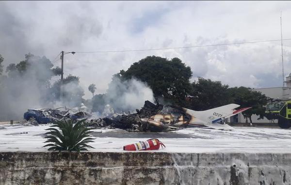 Siete fallecidos en accidente aéreo