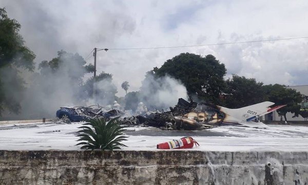 Confirman identidad de fallecidos en accidente aéreo