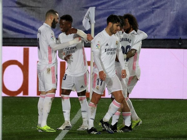 El Real Madrid vuelve a la pelea