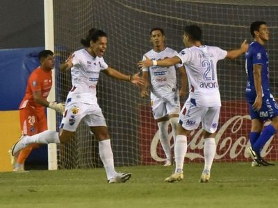 Nacional  festeja con lo justo en el Erico