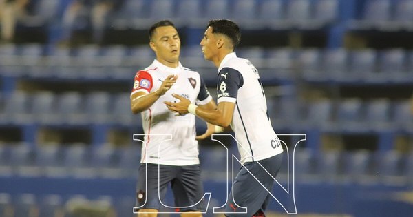La Nación / Cerro, con un duro Luqueño