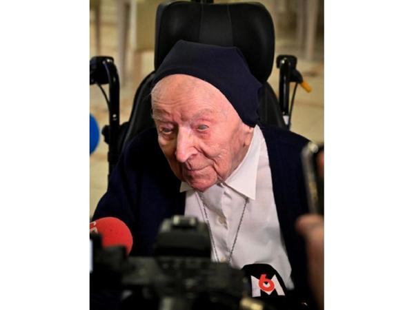 Monja francesa de casi 117 años vence al coronavirus