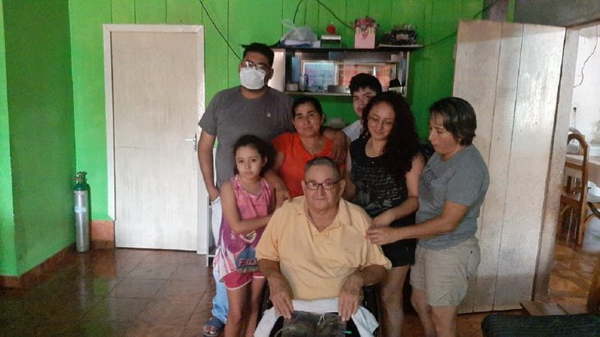 Hombre venció al Covid, pero tuvo que empeñar su casa para comprar medicamentos - Noticiero Paraguay