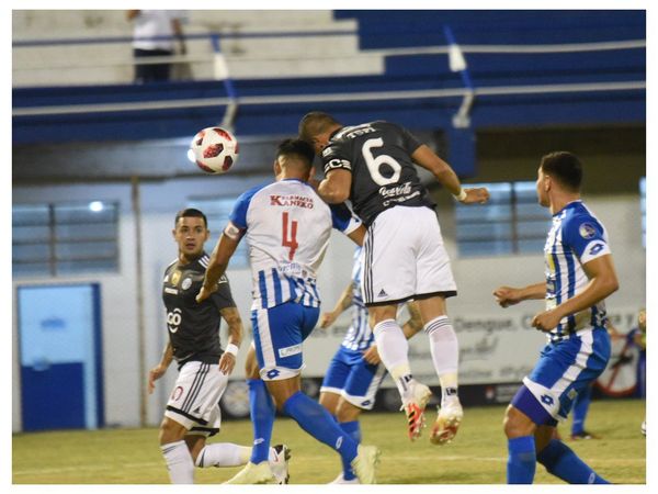 Olimpia visita al 12 de Octubre