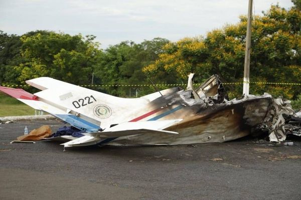 Cuerpos del piloto y copiloto serán sometidos a autopsia