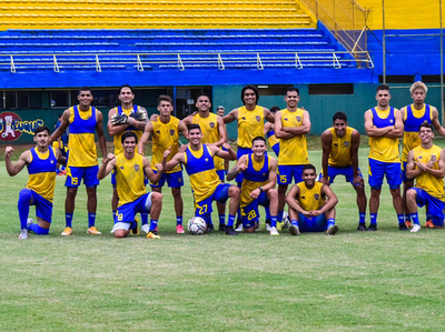 El once de Escobar para ir a barrio Obrero