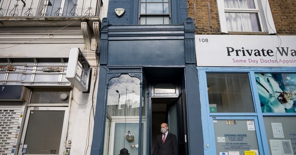 La Nación / La más estrecha casa de Londres se vende por un millón de euros