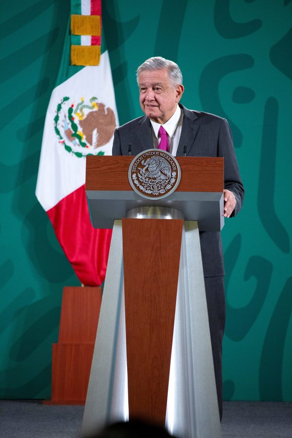López Obrador rechaza regular redes sociales pero pide terminar la "censura" - MarketData