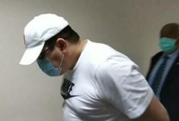 Conceden arresto domiciliario a cirujano procesado por coacción sexual y violación - Nacionales - ABC Color