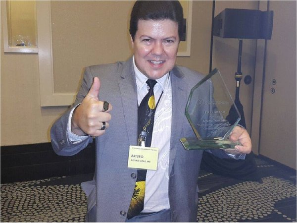 Juez otorga arresto domiciliario al cirujano plástico Arturo Grau