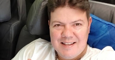 Arrestan al cirujano Arturo Grau por violación y coacción sexual