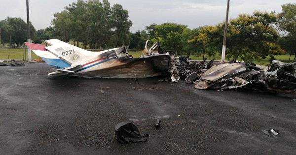 La Nación / Todo aconteció en dos o tres segundos, relata testigo del accidente aéreo