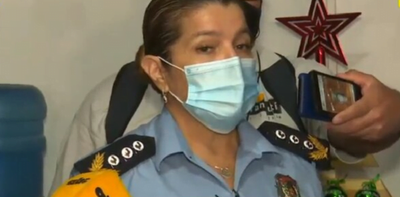 Denuncian a cuatro policías por supuesta extorción - Noticiero Paraguay