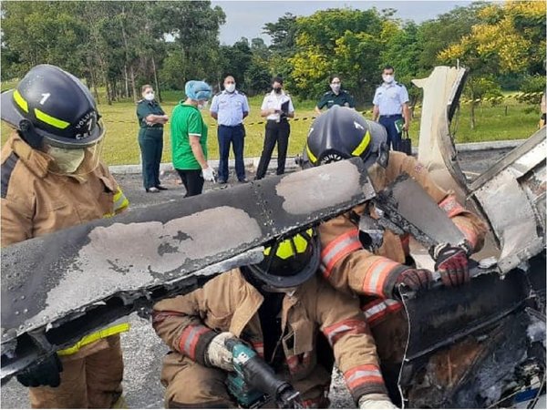 Informe preliminar de autopsia revela que piloto y copiloto murieron al instante