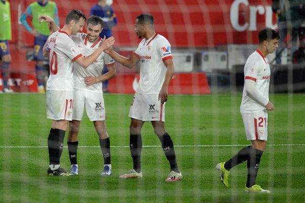 El Sevilla deja herido al Barça y acaricia la final - Fútbol - ABC Color