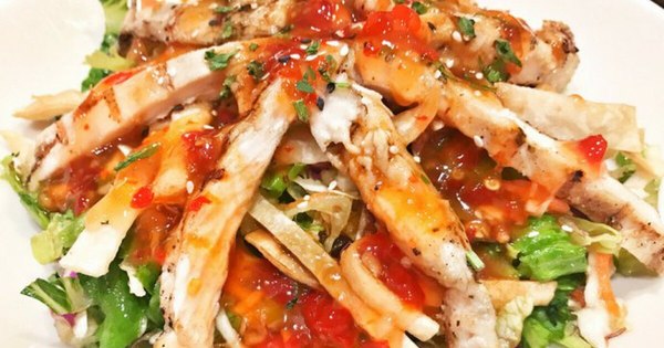 La Nación / Receta LN: Ensalada mexicana de pollo, una propuesta fresca y deliciosa