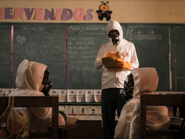 Organizaciones exigen que plantaciones estén a 200 metros de las escuelas