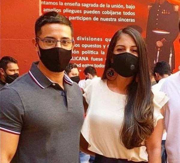 Crónica / La novia de el “Rasta” avei quiere ser concejala