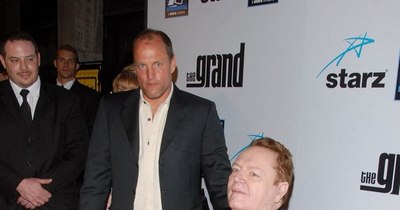 La Nación / El magnate de la pornografía Larry Flynt muere a los 78 años