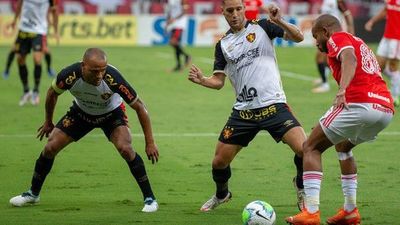 Inter deja abierta la disputa por el Brasileirao al caer con Sport Recife - Fútbol - ABC Color