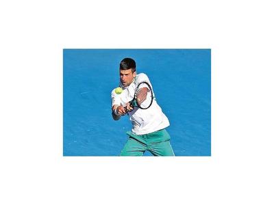 Nole y Muguruza siguen a paso firme