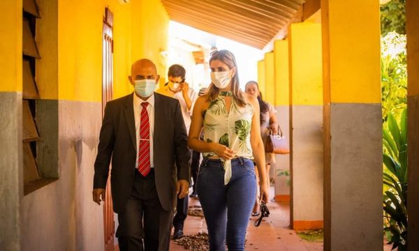 Equipo técnico de la UNE visita la futura sede de Arquitectura en Presidente Franco – Diario TNPRESS