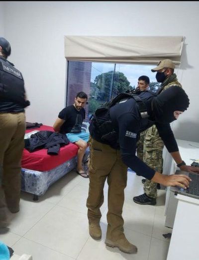 Allanamientos simultáneos, detenidos del PCC y hallazgo de laboratorio de drogas en PJC