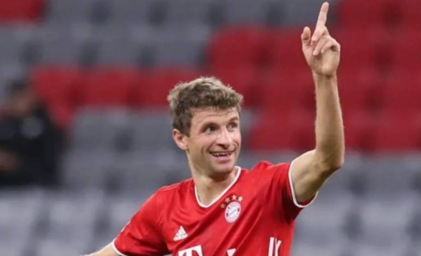 HOY / Müller es baja en el Bayern para la final por positivo de COVID-19