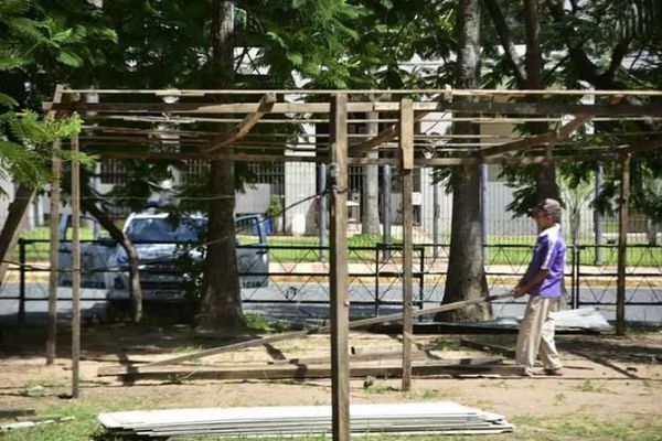 Director de Policía pide acompañamiento y más voluntad para desalojar espacios públicos