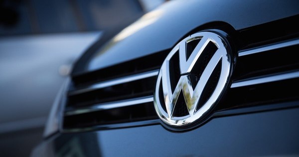 La Nación / Volkswagen se asocia con Microsoft para desarrollar la conducción autónoma
