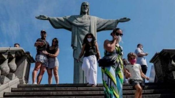 Merma cantidad de viajeros paraguayos que van al Brasil
