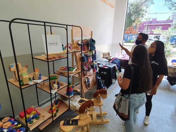 Novedosos productos elaborados por PPL se encuentran en Feria Latente de PJC | .::Agencia IP::.