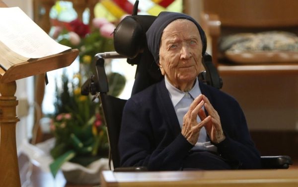 La hermana André, la persona más longeva de Europa, cumplió 117 años tras superar el coronavirus - Megacadena — Últimas Noticias de Paraguay