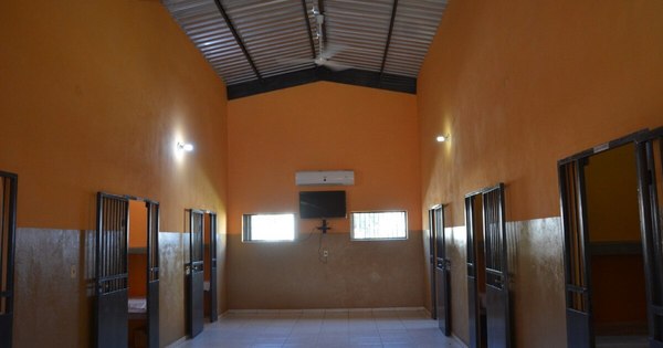 La Nación / Adolescentes recluidos en penal de menores de Villarrica dan positivo al COVID-19