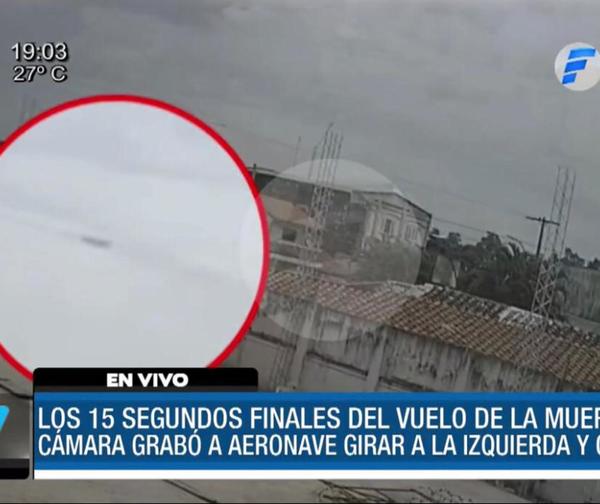 Graban el momento exacto de la caída del avión en Luque